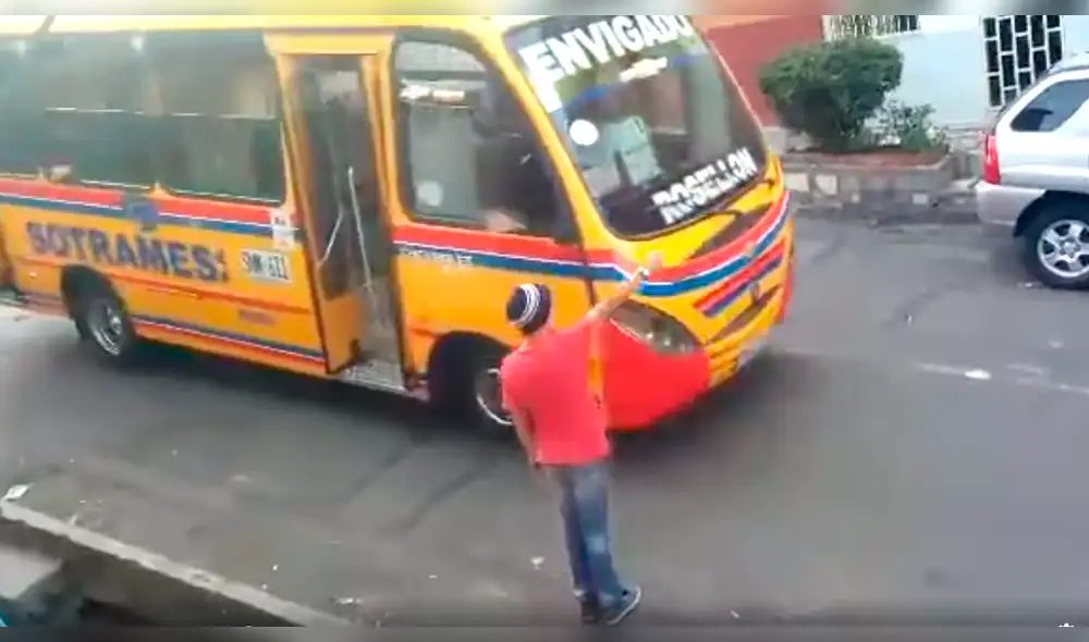 Facebook: joven 'trolea' a chofer de bus y provoca risas en la red [VIDEO] 