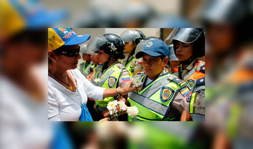 Venezuela: Mujeres marchan contra el régimen de Nicolás Maduro [VIDEOS]