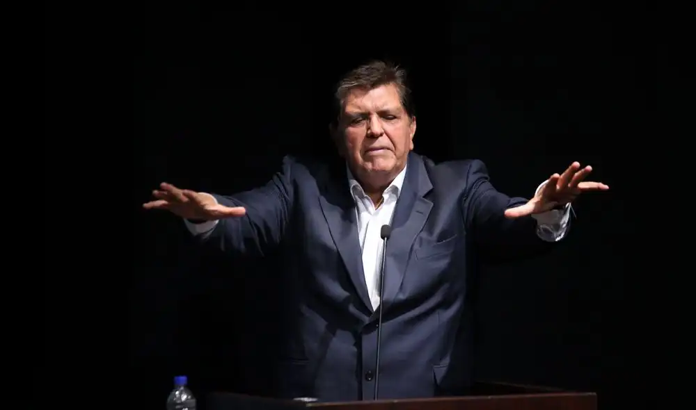 Alan García: “El Gobierno aprovecha denuncia del fiscal en mi contra para distraer a la gente”