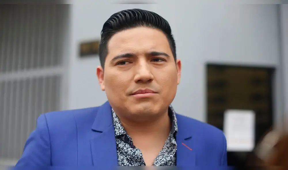 Pedro Loli es captado junto a Fiorella Méndez