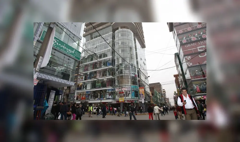 Peruanos gastan en promedio hasta S/ 121 en tiendas de ropa y calzado