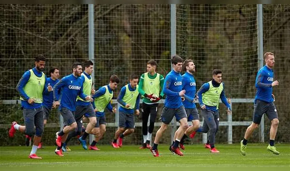 Real Sociedad fue prohibido de volver a los entrenamientos. Foto: El Español. Real Sociedad fue prohibido de volver a los entrenamientos. Foto: El Español.