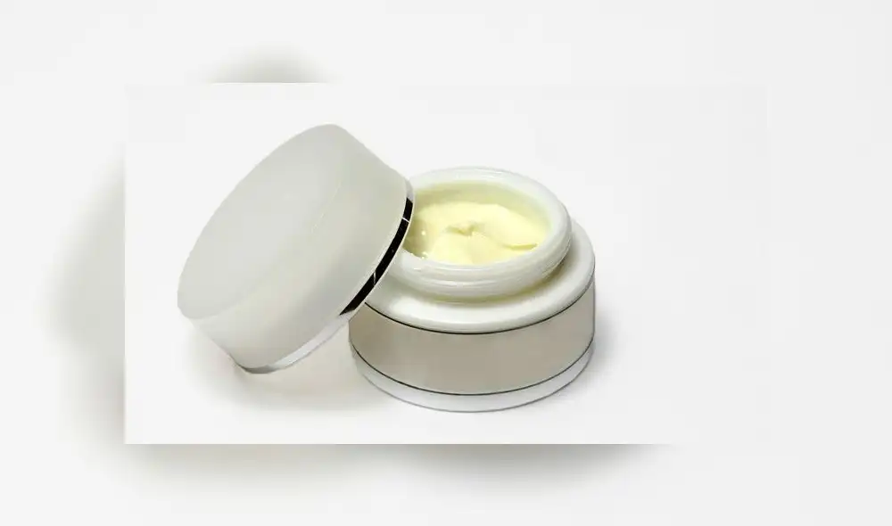 La mujer trajo la crema desde México gracias a unos amigos.