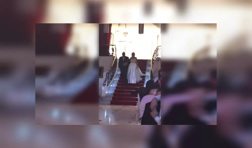 YouTube: bajaba las escaleras en su fiesta de 15 años, pero un detalle lo arruinó todo [VIDEO]