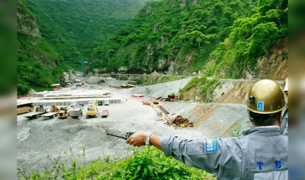 Brookfield y Suez esperan la modificación del DU 003 para emprender en Olmos Brookfield y Suez esperan la modificación del DU 003 para emprender en Olmos