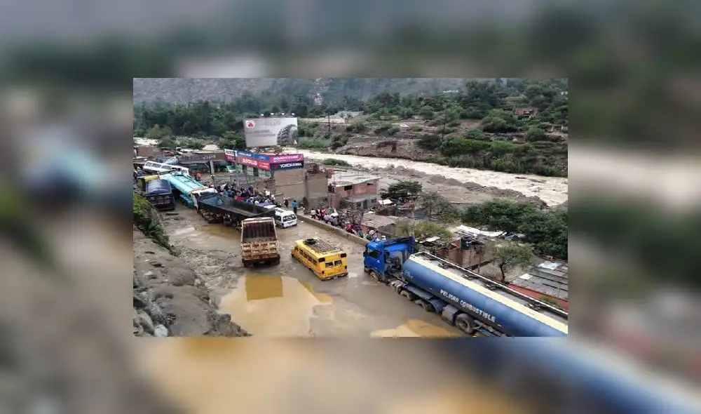 Carretera Central queda cerrada y se habilitan nuevas rutas