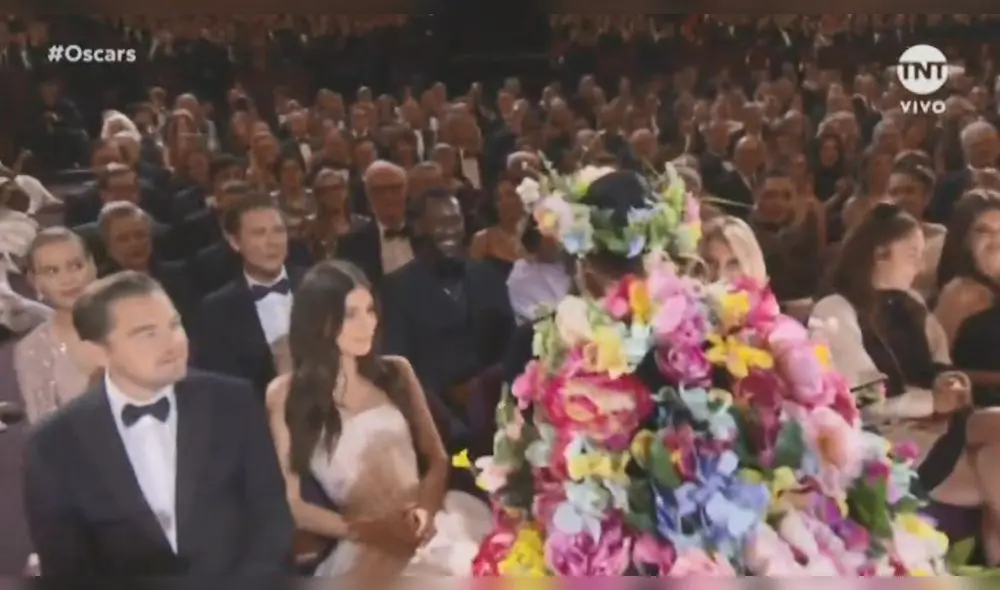 La pareja, que se lleva 23 años de diferencia, se lució en primera fila de la ceremonia de premiación. (Foto: TNT)