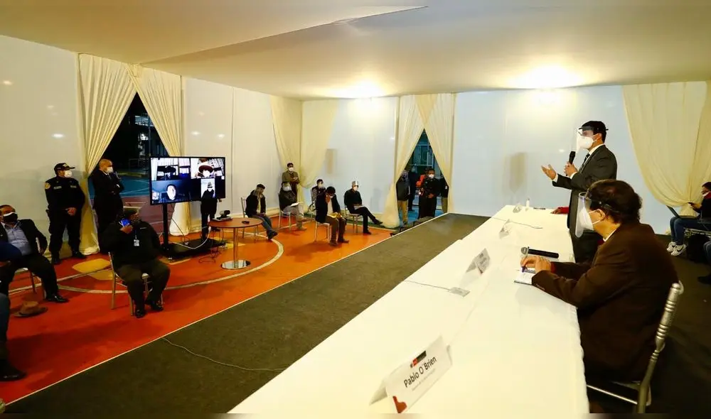 Titular del Minem se reunió con autoridades cusqueñas. Foto: Minem Titular del Minem se reunió con autoridades cusqueñas. Foto: Minem