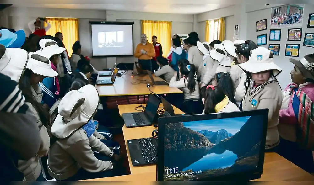 en el recuerdo. Desde la emergencia los alumnos de escuelas privadas no han regrasado a clases. Varias instituciones optaron por hacer dictado remoto. en el recuerdo. Desde la emergencia los alumnos de escuelas privadas no han regrasado a clases. Varias instituciones optaron por hacer dictado remoto.