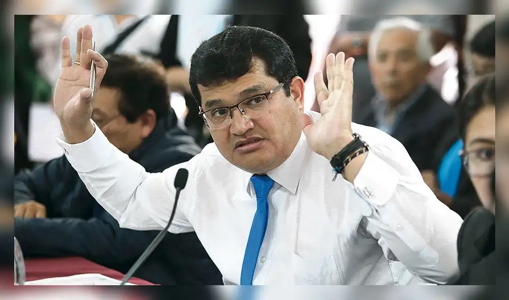 crítica. Zúñiga acepta que gobernador trabaja como se espera. crítica. Zúñiga acepta que gobernador trabaja como se espera.