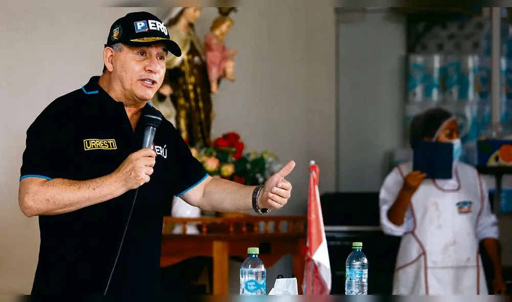 nada grata. Visita de Daniel Urresti a Arequipa fue accidentada en mercado de plataforma del Avelino Cáceres.