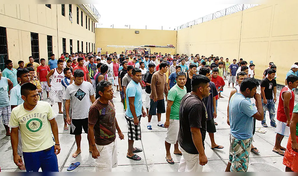 Internos del penal de Piura