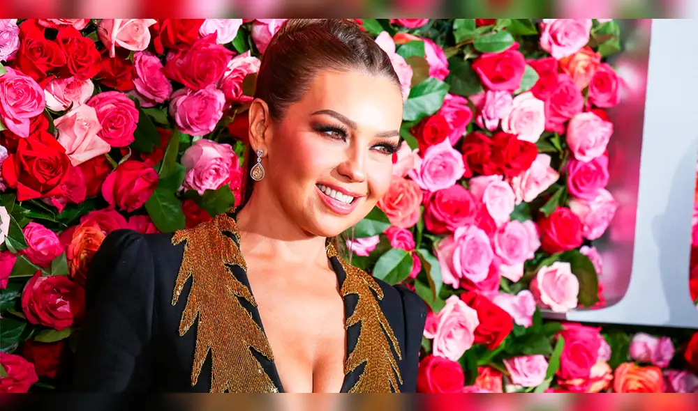 Thalía paraliza Instagram con desnudo en la bañera para nuevo comercial [VIDEO]