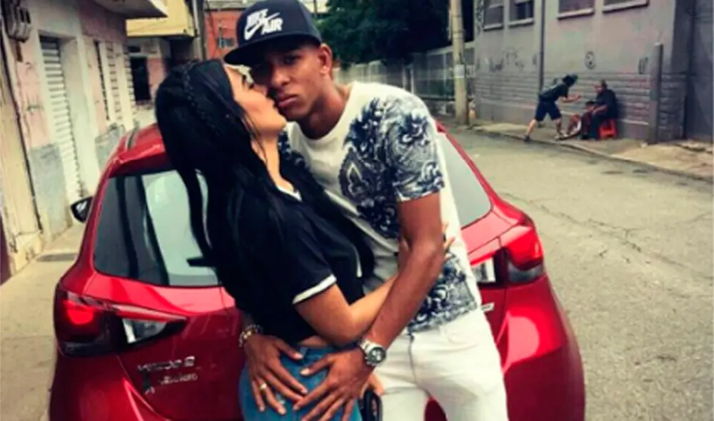 Sebastián Villa y su novia Daniela Cortés. Foto: Instagram