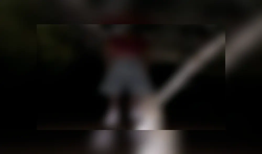 Pobladores de Oaxaca, México, hallaron el cadáver del sujeto colgado en un árbol.