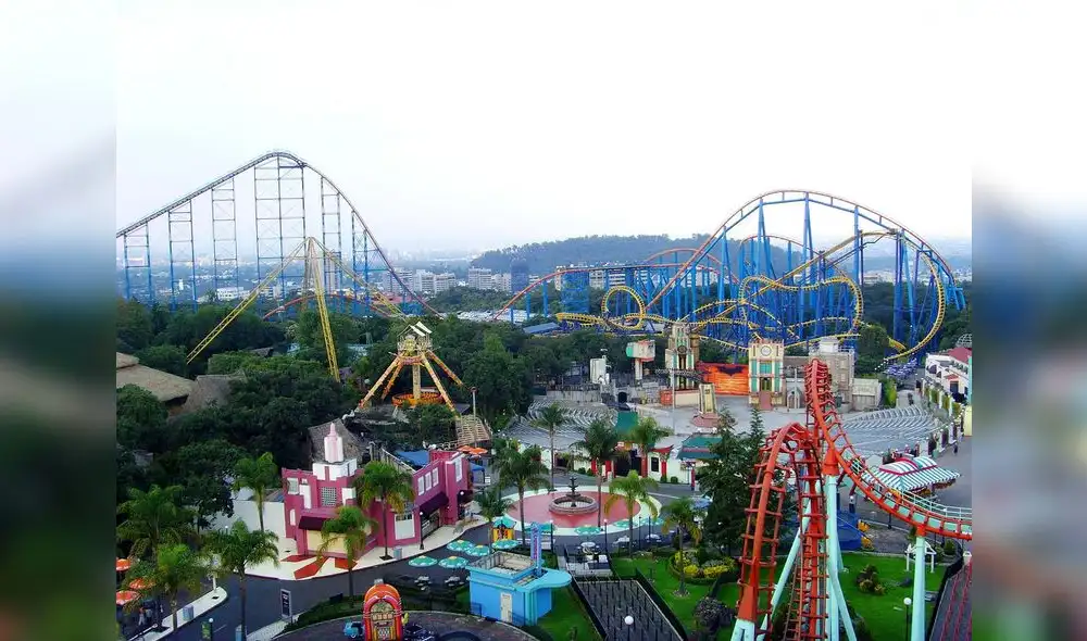 Six Flags: parque de diversiones cierra sus puertas por brote de coronavirus Six Flags: parque de diversiones cierra sus puertas por brote de coronavirus
