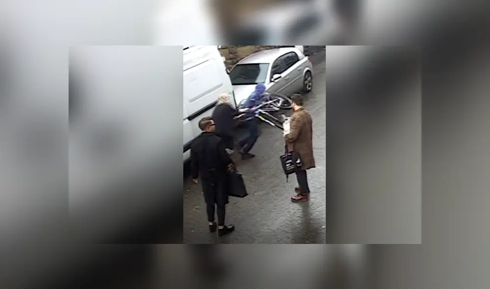 Facebook viral: ladrón intenta robar bicicleta de anciana, es descubierto y tiene inesperada reacción que enfurece a miles Facebook viral: ladrón intenta robar bicicleta de anciana, es descubierto y tiene inesperada reacción que enfurece a miles