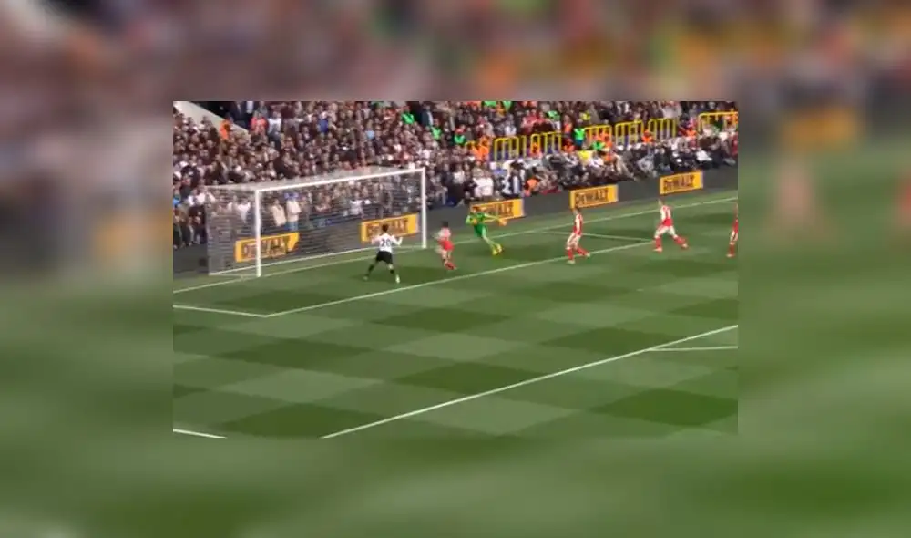 YouTube: Quedó solo frente al arco, sin portero y cometió un error imperdonable YouTube: Quedó solo frente al arco, sin portero y cometió un error imperdonable