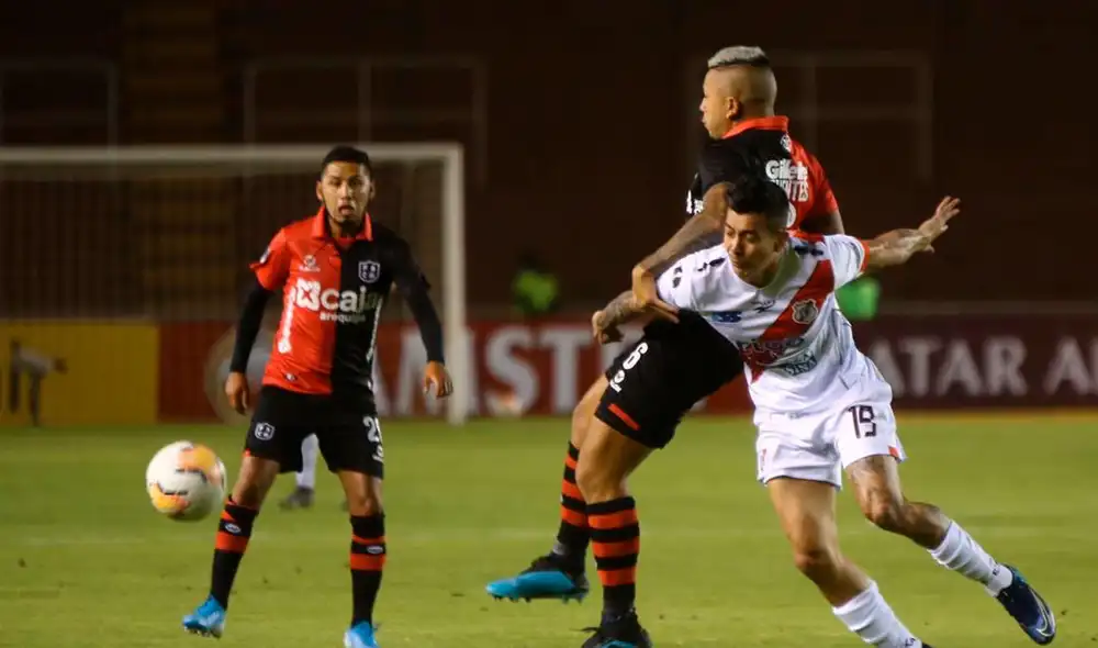 Melgar viene empatando 0-0 con Nacional de Potosí por la Copa Sudamericana. Foto: DeChalaca Melgar viene empatando 0-0 con Nacional de Potosí por la Copa Sudamericana. Foto: DeChalaca