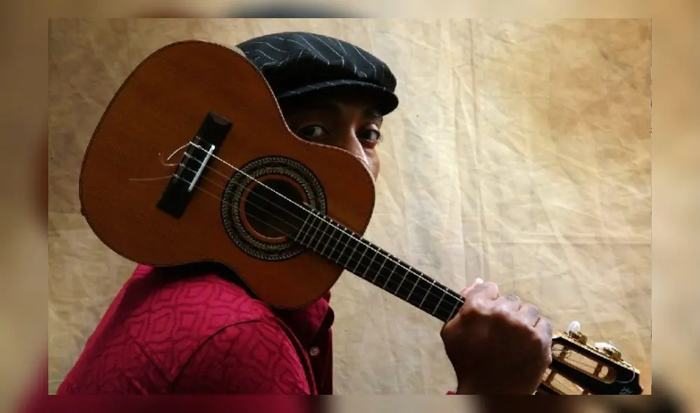 Chichí Peralta destaca por sus labores como escritor, músico, compositor, arreglista y productor. (Foto: Instagram Chichí Peralta)