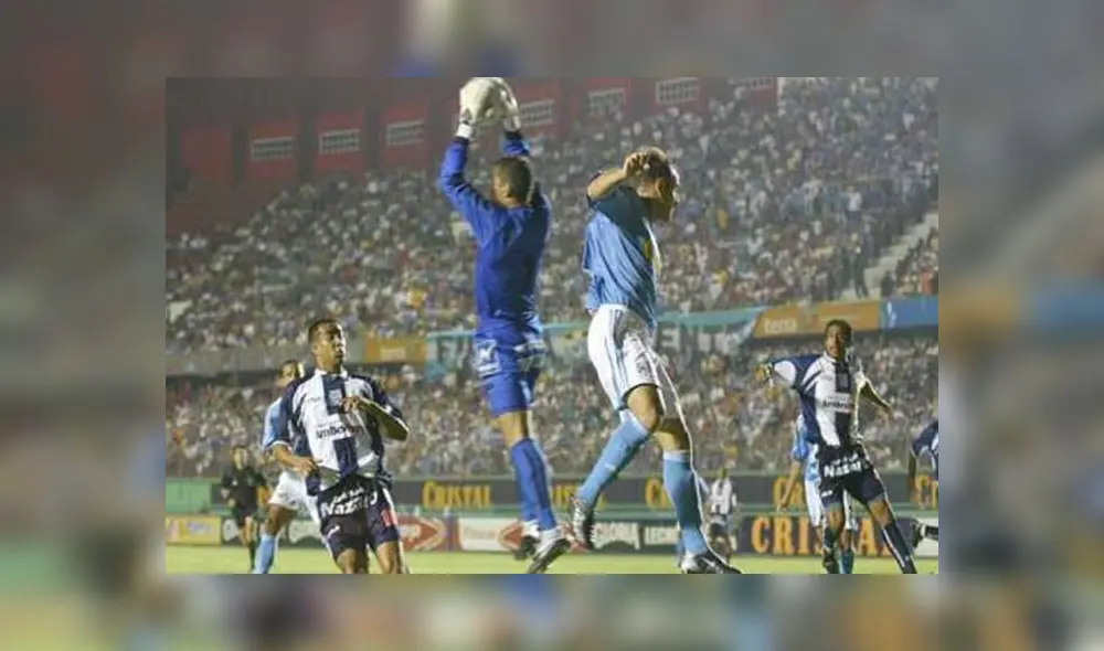 Final 2003 entre Alianza Lima y Sporting Cristal.