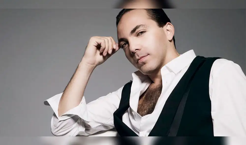 Cristian Castro sorprende cantando reggaetón en concierto [VIDEO]