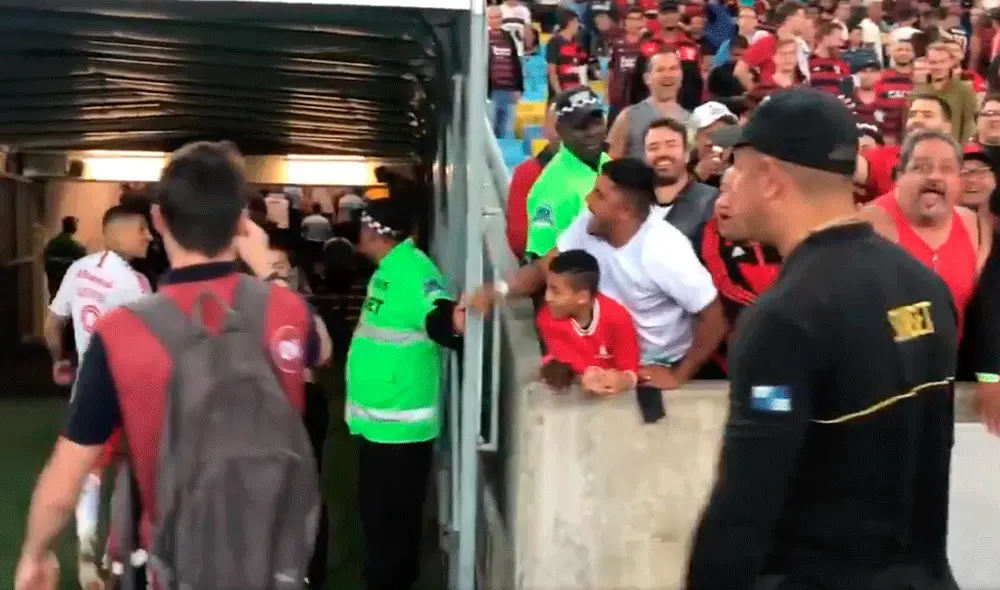 Paolo Guerrero respondió a las burlas de los hinchas del Flamengo tras perder en la Copa Libertadores 2019. | Foto: @IvanRaupp