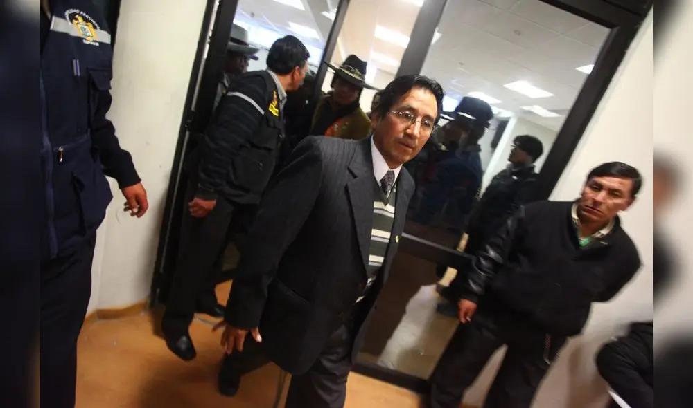 Óscar Mollohuancaseñala que hay intereses en reinicio de juicio