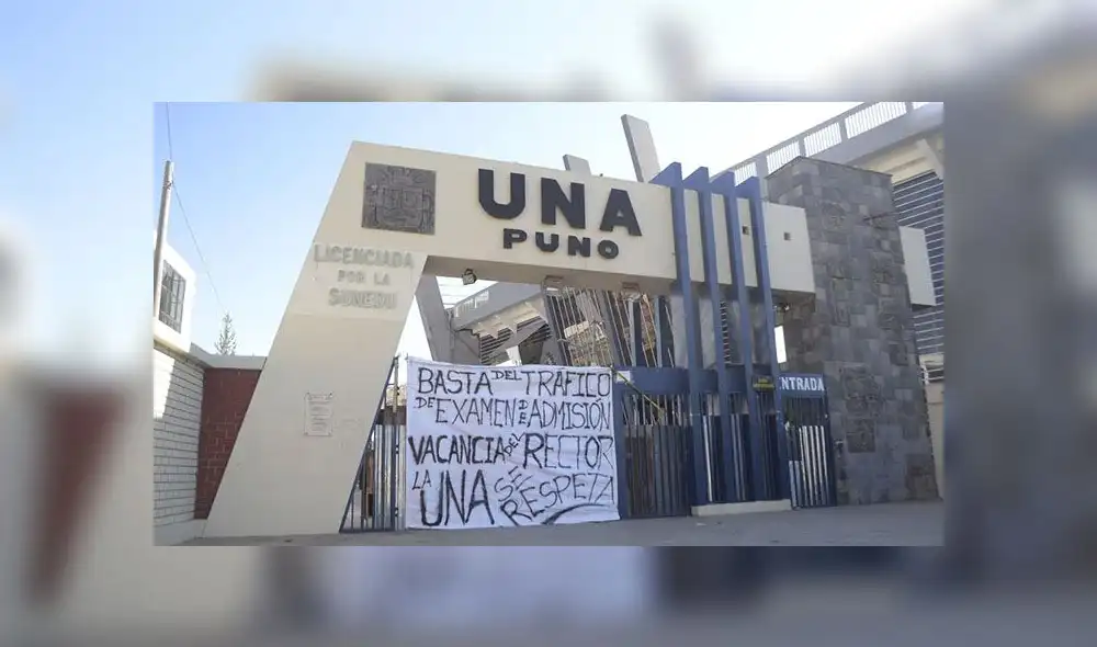 Estudiantes cerraron por unas horas la universidad Estudiantes cerraron por unas horas la universidad