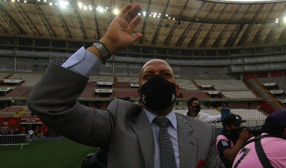 En febrero del 2020, Roberto Mosquera regresó a la dirección técnica de Sporting Cristal después de siete años. Foto: GLR