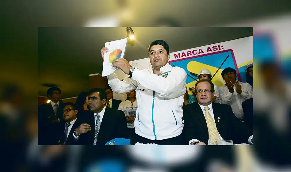 Agrupaciones políticas aún pugnan por alianzas para elecciones de octubre