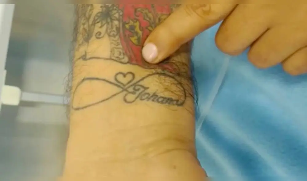 El segundo es muy parecido pero también se añade el símbolo de ‘infinito’, evidenciando sus deseos de que su relación dure por siempre. (Foto: Captura En Exclusiva)