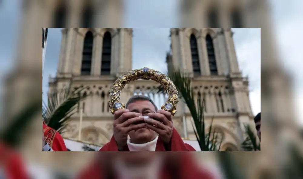 Notre Dame: la Corona de Espinas de Jesús que milagrosamente sobrevivió 