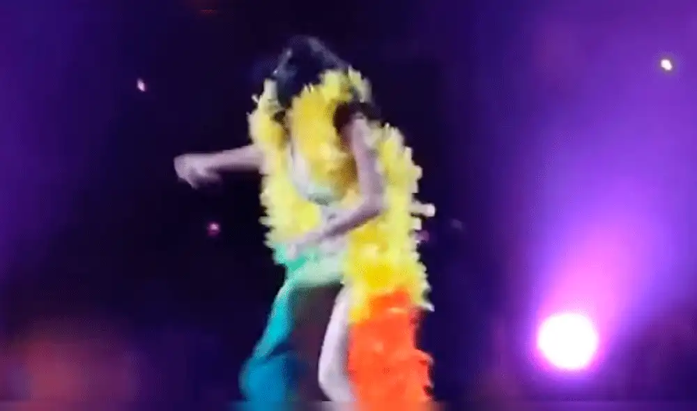 Increíble video de Katy Perry sorprende a fans de redes sociales 