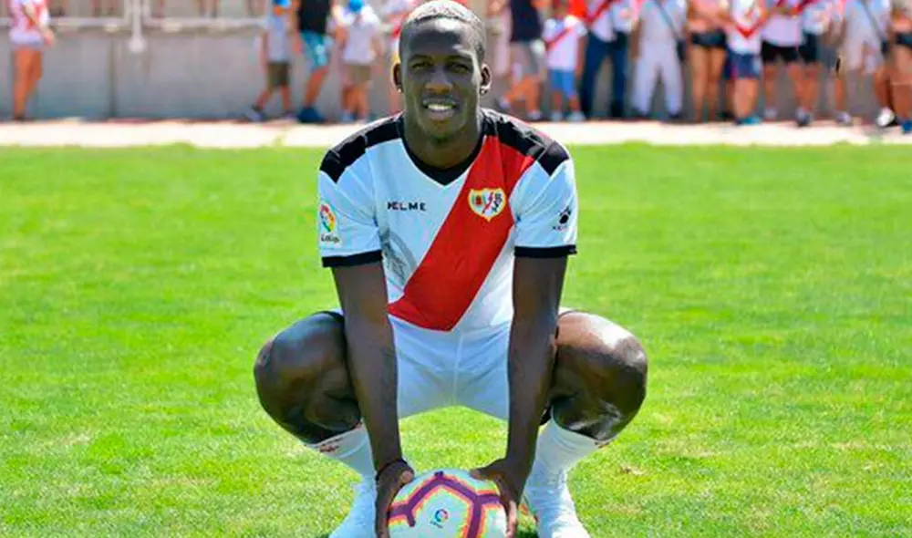 Luis Advíncula formó parte de los entrenamientos del Rayo Vallecano con miras al reinicio del fútbol en España. Luis Advíncula formó parte de los entrenamientos del Rayo Vallecano con miras al reinicio del fútbol en España.