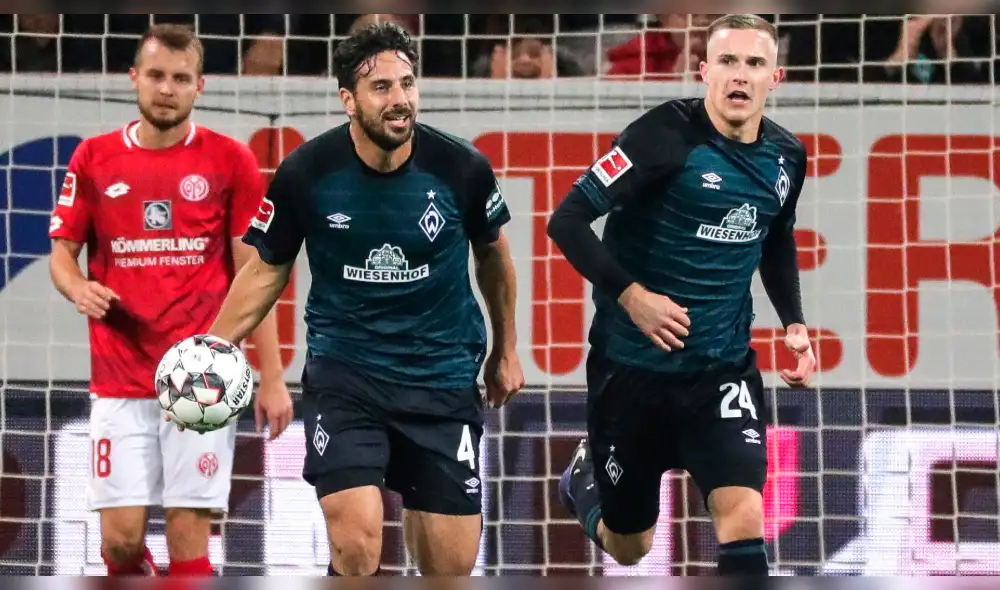 ¿Claudio Pizarro podría volver a ser dirigido por Paulo Autuori?