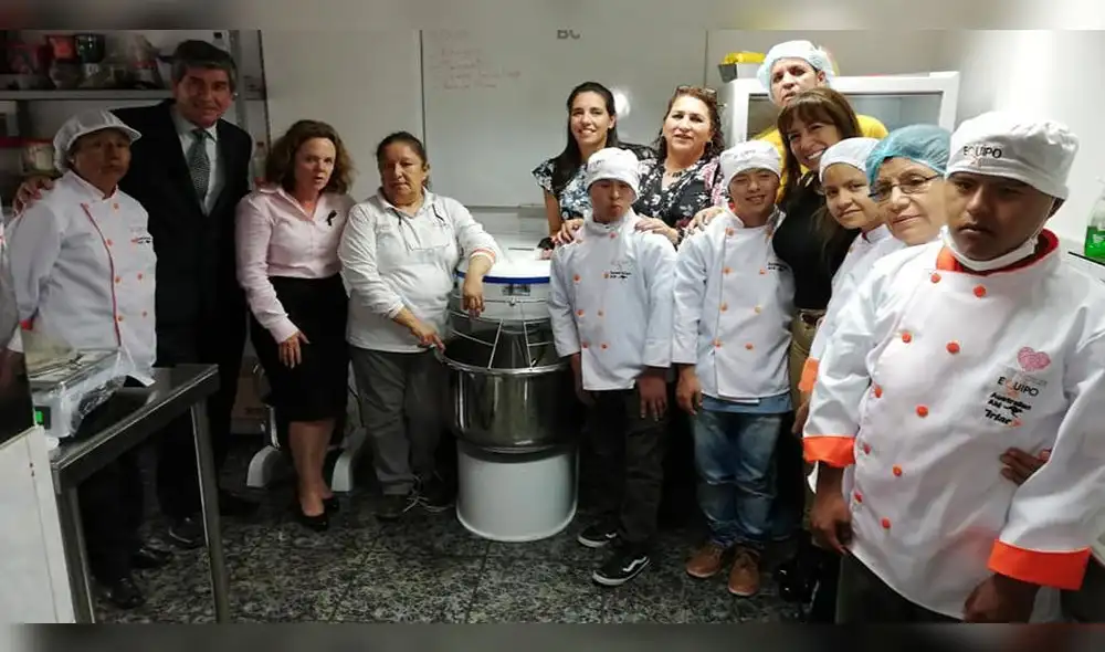 Arequipa: conoce la panadería que emprendieron jóvenes con habilidades especiales [FOTOS]