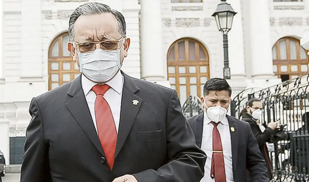 Edgar Alarcón fue quien presentó los audios que invplucra al presidente Martín Vizcarra. Foto: La República.