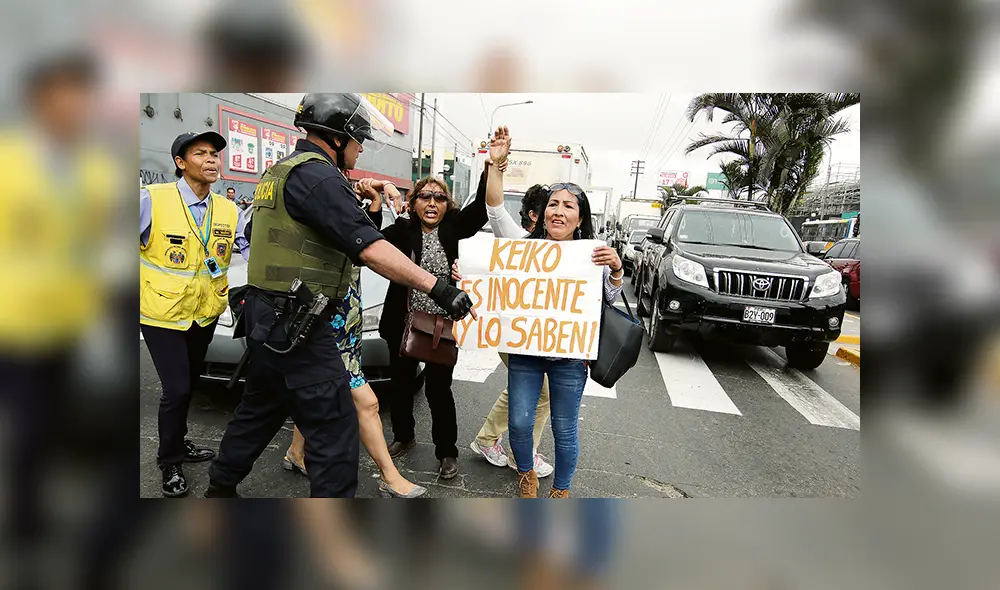 Keiko Fujimori deja cárcel, pero critica proceso Keiko Fujimori deja cárcel, pero critica proceso