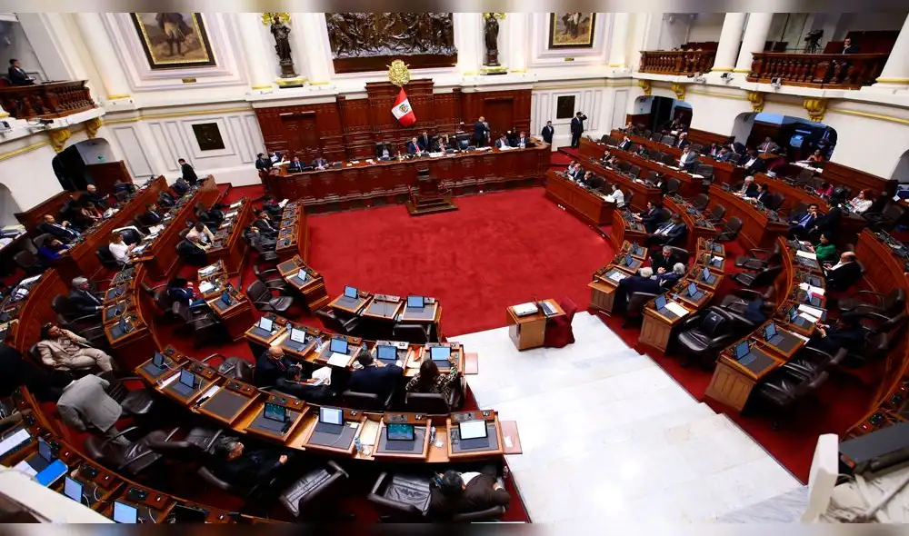 Los pros y los contras de la no reelección de congresistas Los pros y los contras de la no reelección de congresistas