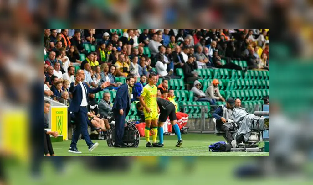 El jugador peruano por fin disputó sus primeros minutos en la liga francesa. Créditos: FC Nantes El jugador peruano por fin disputó sus primeros minutos en la liga francesa. Créditos: FC Nantes