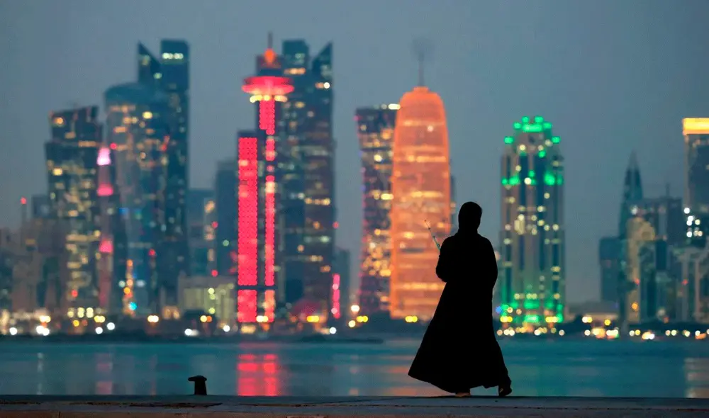 En los meses previos al Mundial de Fútbol, la prensa se ha centrado en quienes visitan la nación —los aficionados LGTBI en particular— y en el trato que podrían recibir como espectadores. Foto: AFP