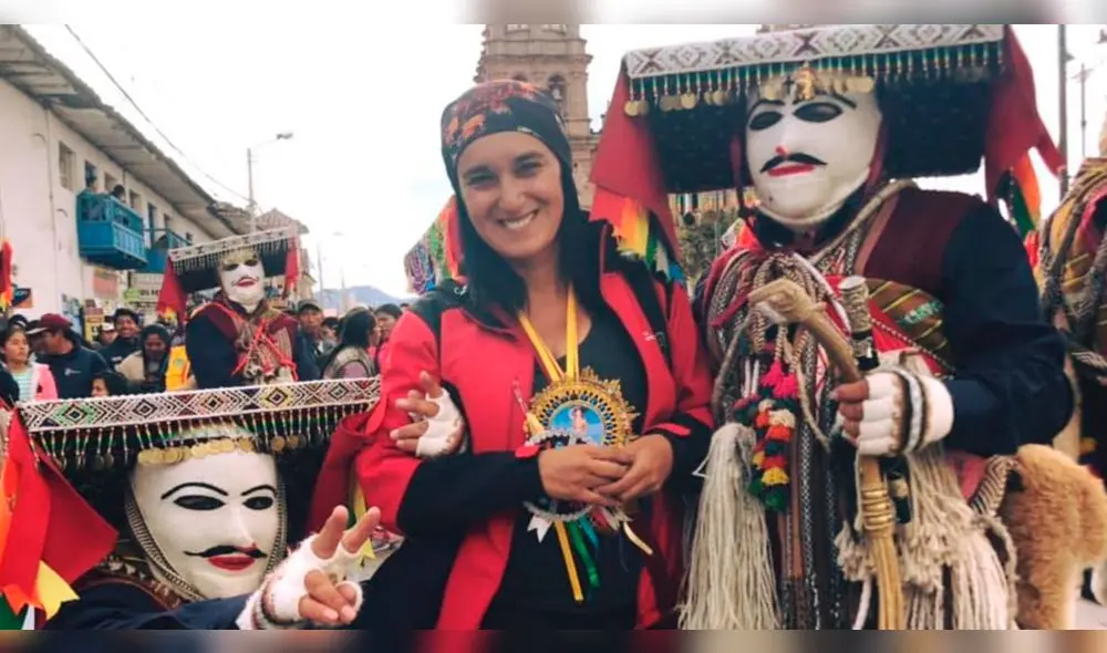 Libro “Costumbres” de Sonaly Tuesta será presentando en la FIL Lima Libro “Costumbres” de Sonaly Tuesta será presentando en la FIL Lima