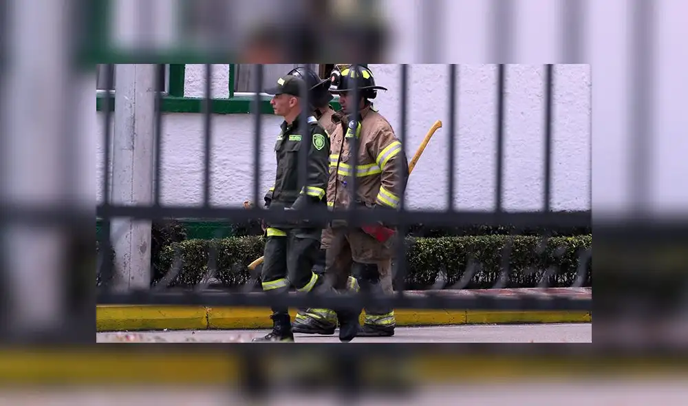 Las primeras imágenes del atentado con coche bomba en escuela policial de Bogotá [FOTOS]