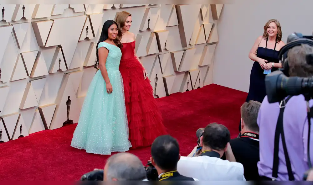 Yalitza Aparicio fue el centro de atención en la alfombra de los Oscar por su look 