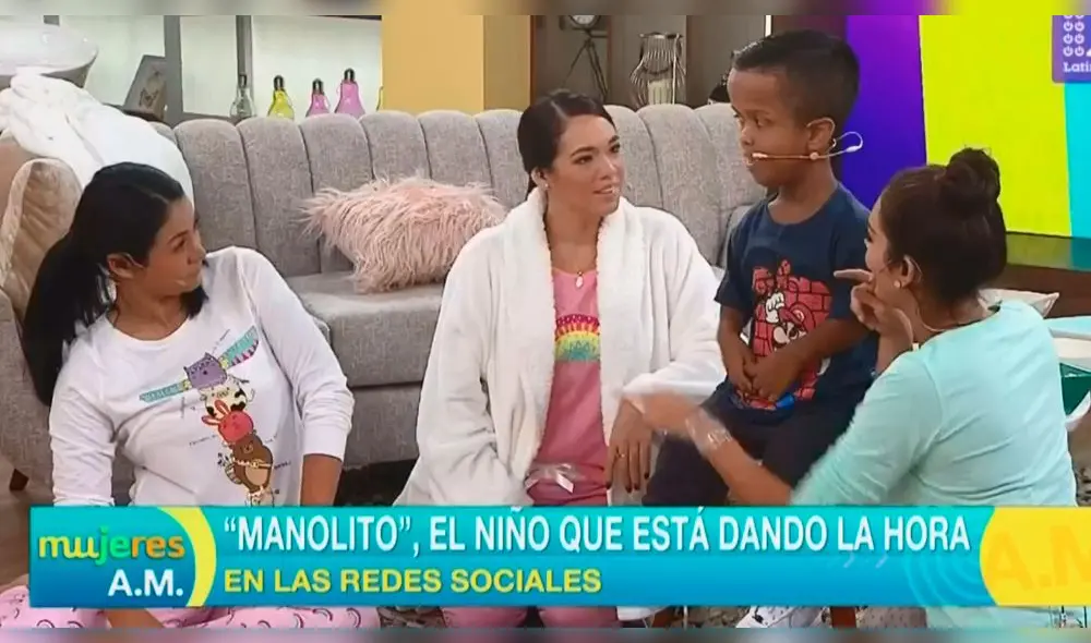 El pequeño ‘Manolito’ le robó un beso a Magdyel Ugaz en vivo [VIDEO]