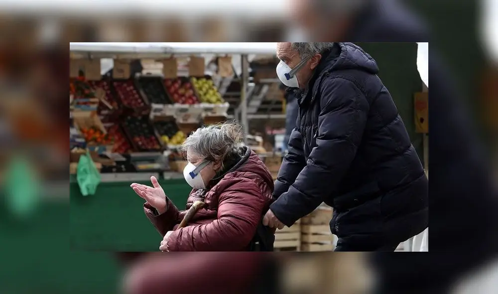 Dos ciudadanos italianos en Padua, Italia. Foto: Difusión. Dos ciudadanos italianos en Padua, Italia. Foto: Difusión.