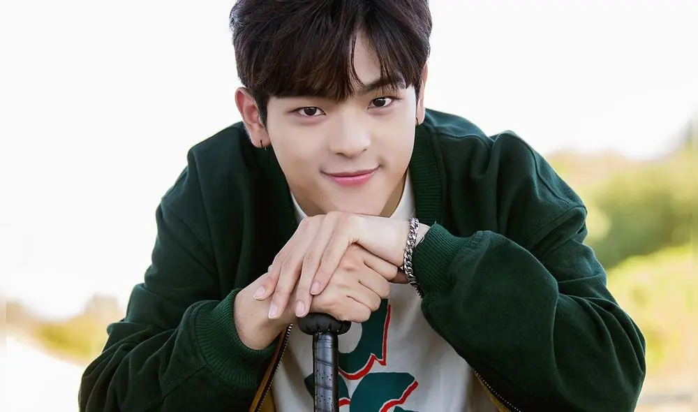 Kim Woojin, exintegrante de Stray Kids, realizaría su debut como solista, según medios coreanos. Kim Woojin, exintegrante de Stray Kids, realizaría su debut como solista, según medios coreanos.