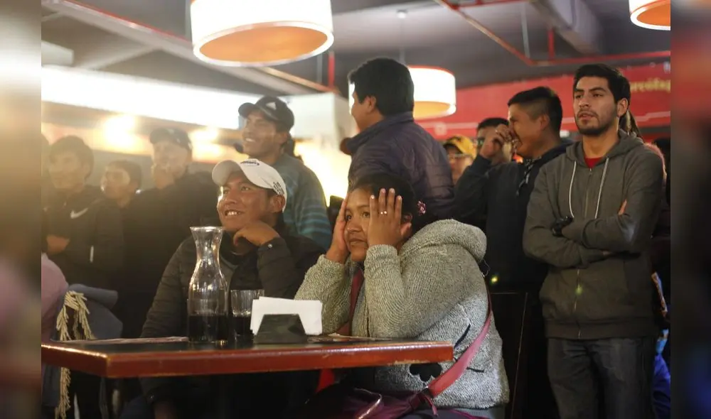 Angustia. Llegó el segundo gol aliancista y los hinchas de Binacional se ponían nerviosos.