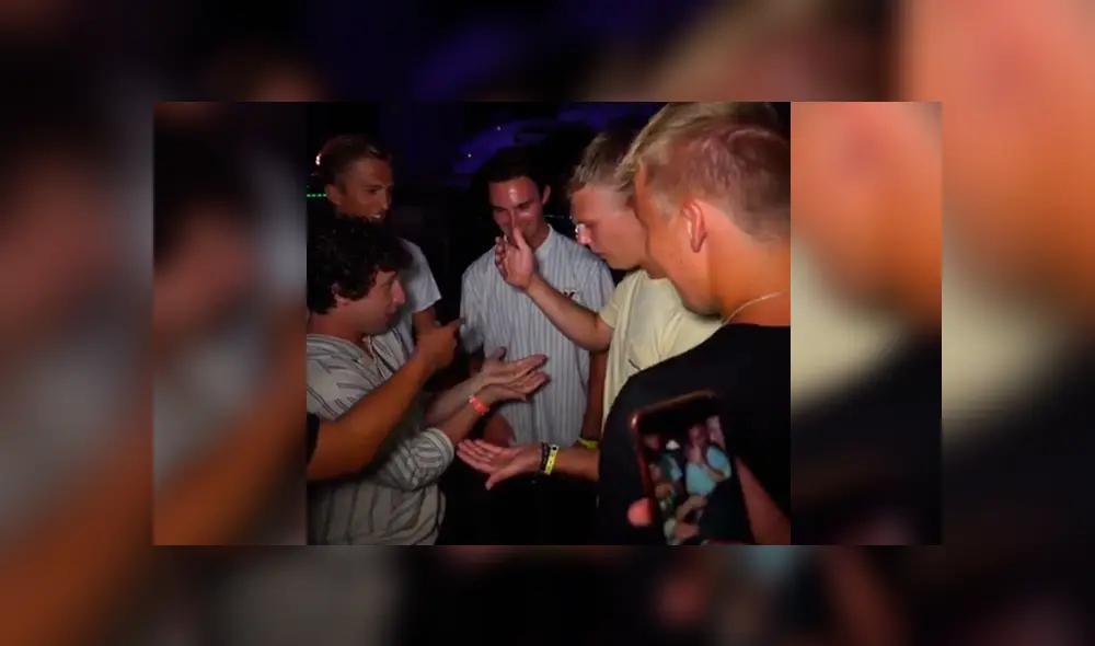 El joven mago Julius Dein, impresionó con sencillo truco, fácil de aprender. Foto: captura El joven mago Julius Dein, impresionó con sencillo truco, fácil de aprender. Foto: captura